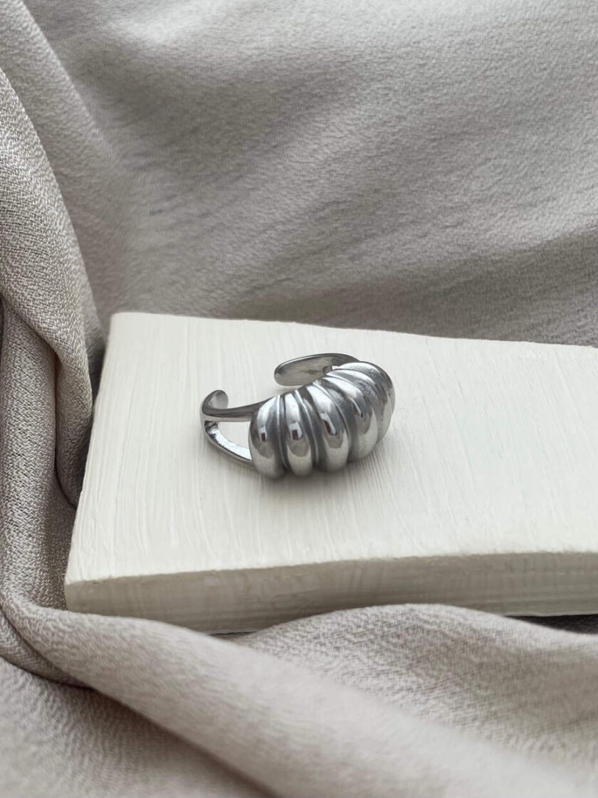 δαχτυλίδι croissant ασημί δαχτυλίδι απο ανοξείδωτο ατσάλι ατσάλινα δαχτυλίδια γυναικεία δαχτυλίδια γυναικεία κοσμήματα statement δαχτυλίδια