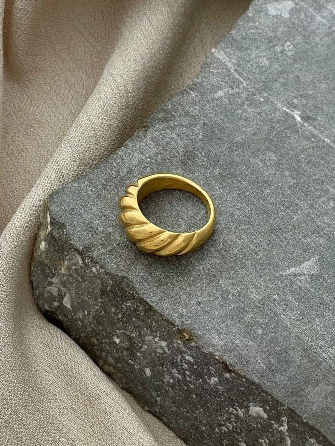 δαχτυλίδι strudel χρυσό