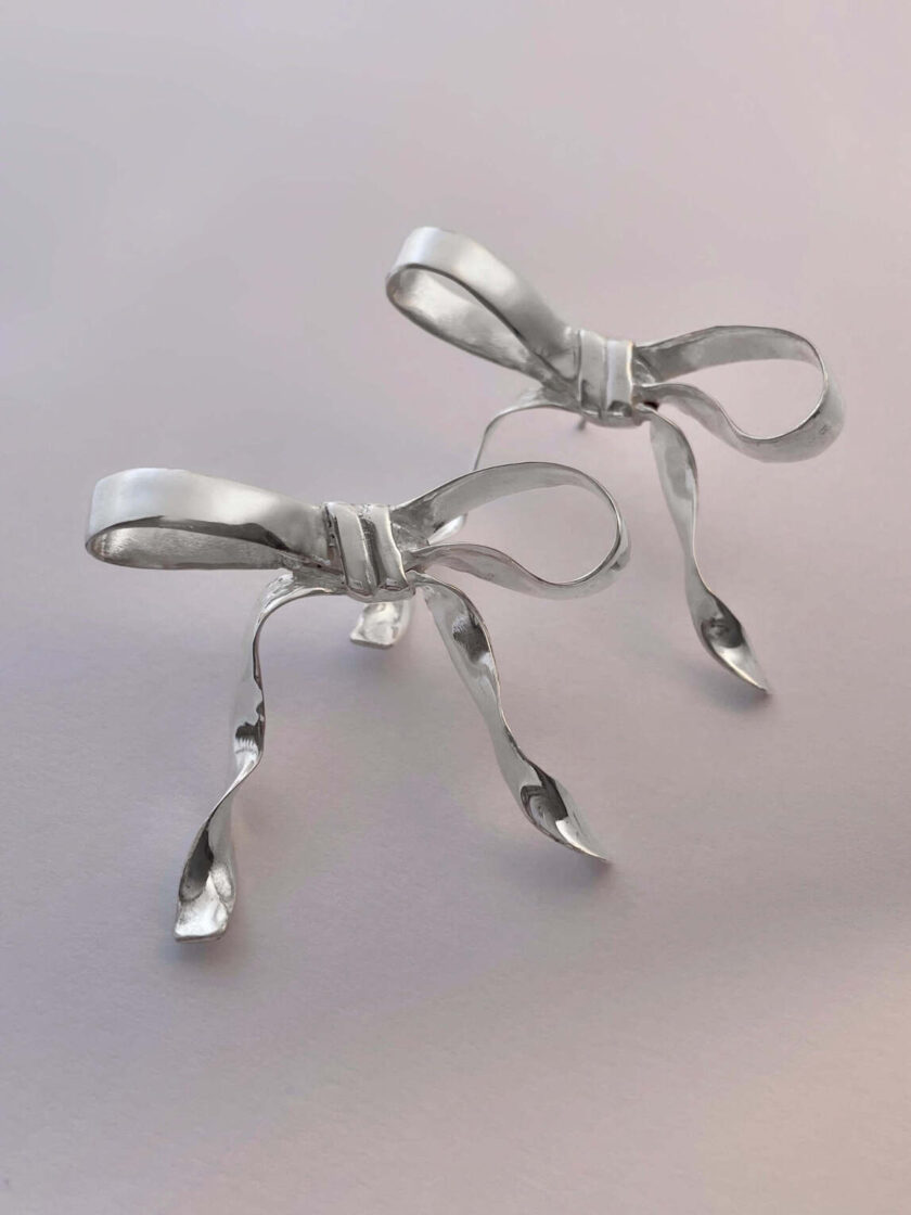 χειροποίητα σκουλαρίκια από ασήμι 925 bow sterling silver handmade earring γυναικεία κοσμήματα organic design realistic design κοσμήματα ασημένια κοσμήματα